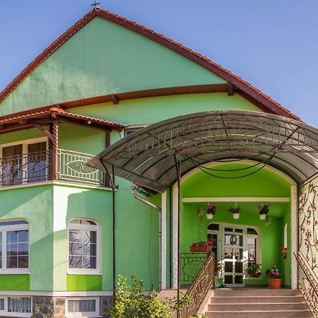 Bed and Breakfast Szasz&Szasz Panzio Gheorgheni  Exterior foto