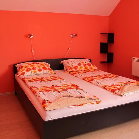 Bed and Breakfast Szasz&Szasz Panzio Gheorgheni  Exterior foto