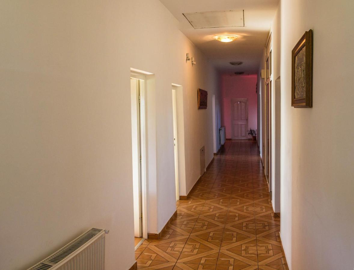 Bed and Breakfast Szasz&Szasz Panzio Gheorgheni  Exterior foto